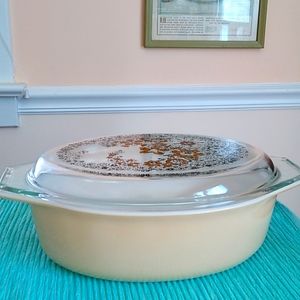 Vintage Pyrex Floral Bubbles 2.5 Quart Casserole 045 with Lid Rare HTF 1970